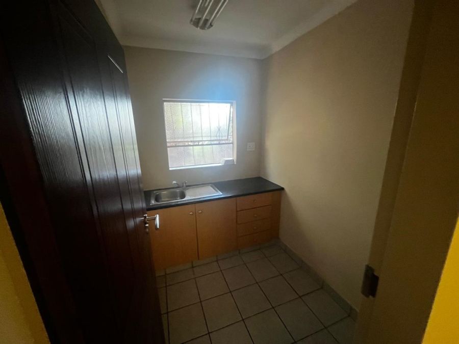 To Let commercial Property for Rent in Edenvale Central Gauteng