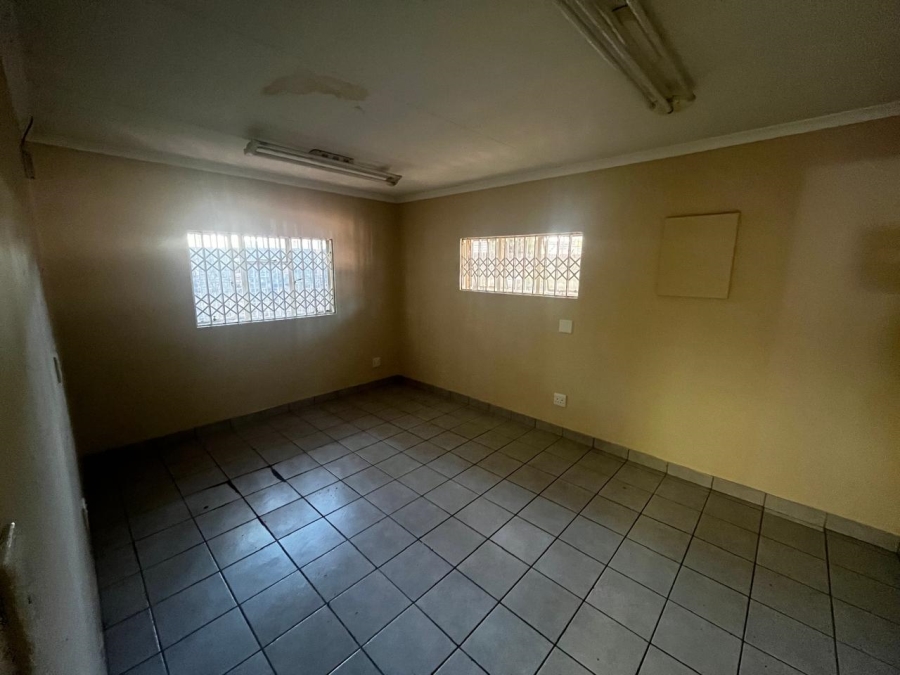 To Let commercial Property for Rent in Edenvale Central Gauteng