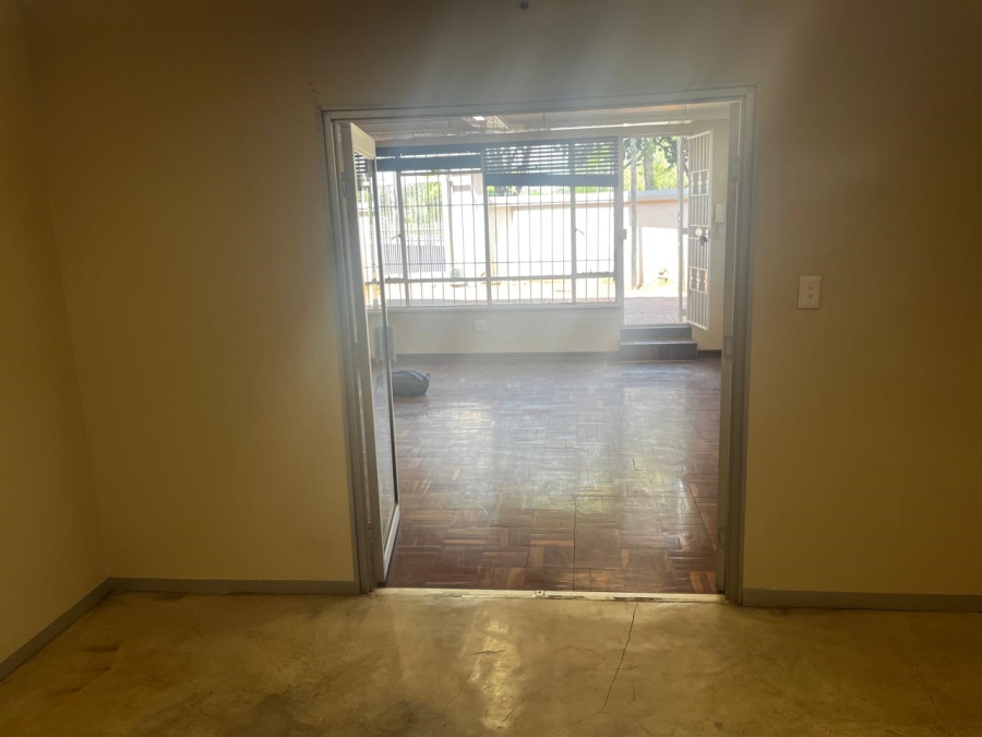 To Let commercial Property for Rent in Bedfordview Gauteng