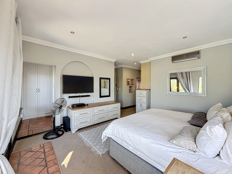 4 Bedroom Property for Sale in Mooikloof Gardens Gauteng