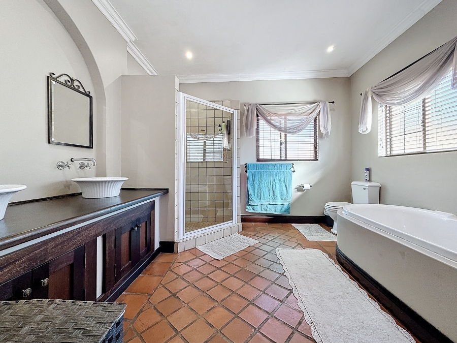 4 Bedroom Property for Sale in Mooikloof Gardens Gauteng