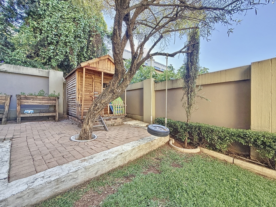 4 Bedroom Property for Sale in Mooikloof Gardens Gauteng