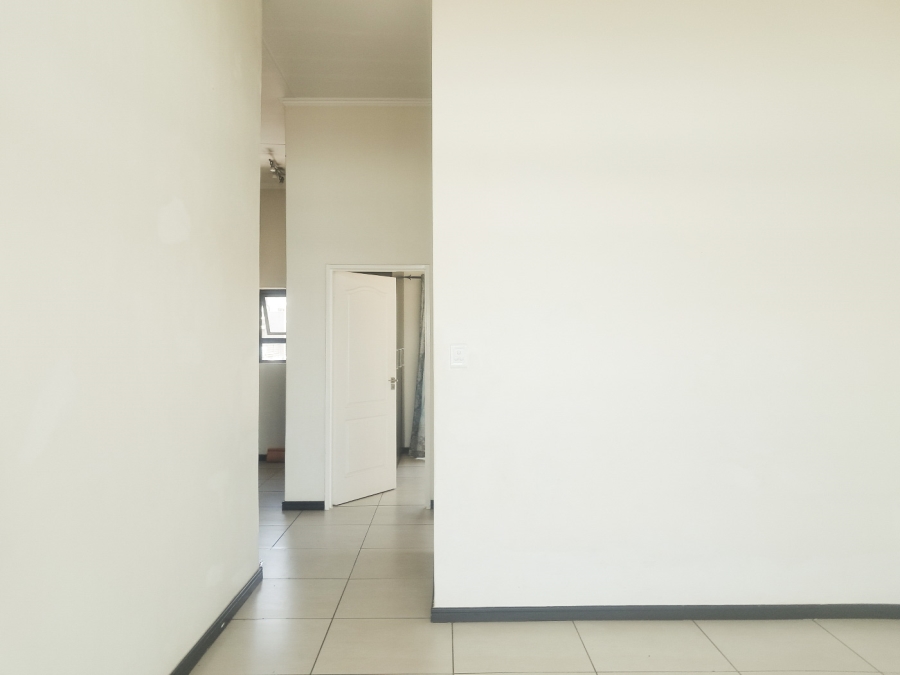 1 Bedroom Property for Sale in Fourways Gauteng