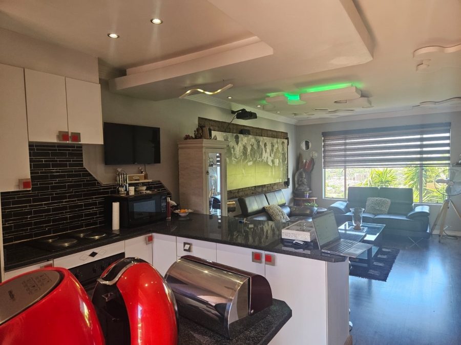 To Let 2 Bedroom Property for Rent in Mulbarton Gauteng