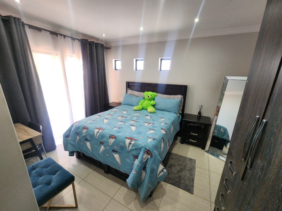 4 Bedroom Property for Sale in Magalieskruin Gauteng