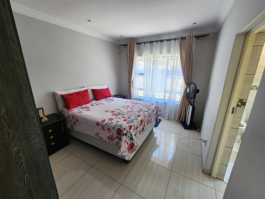 4 Bedroom Property for Sale in Magalieskruin Gauteng