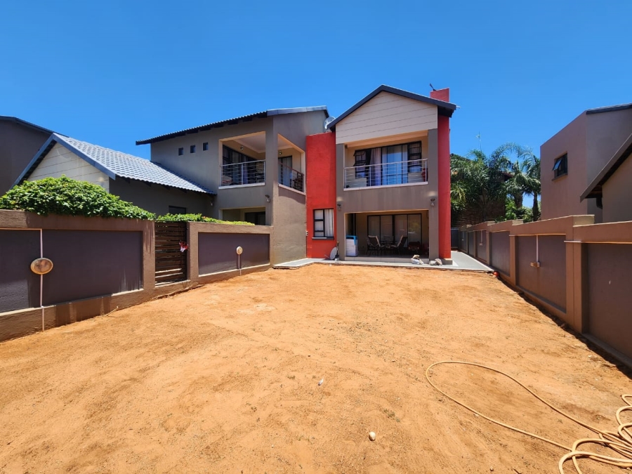 4 Bedroom Property for Sale in Magalieskruin Gauteng