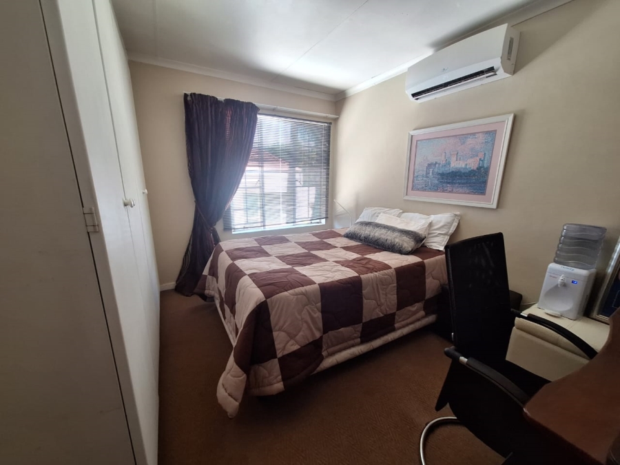 2 Bedroom Property for Sale in Sinoville Gauteng