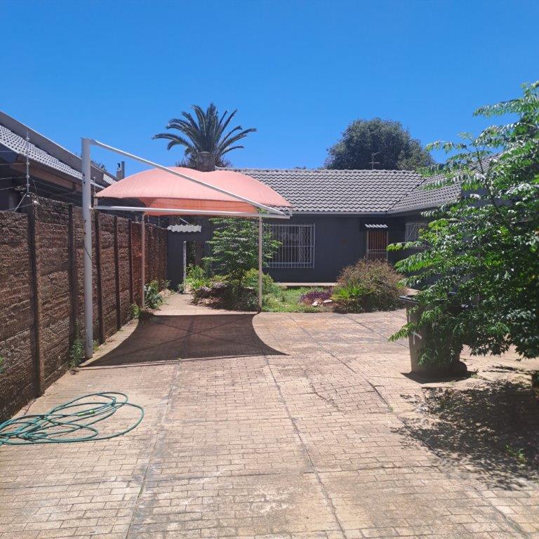 To Let 3 Bedroom Property for Rent in Fairmount Ridge Gauteng