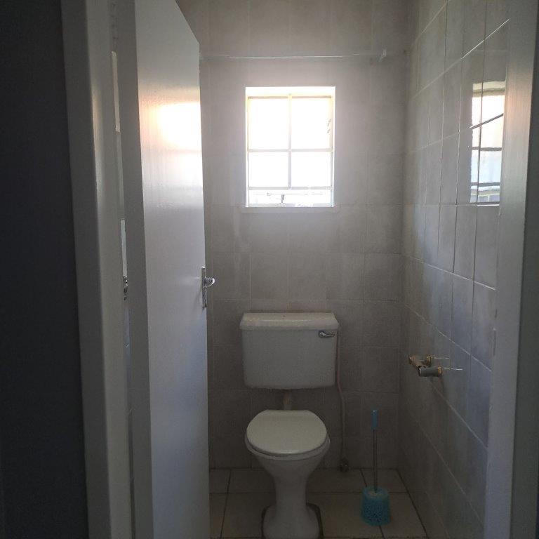 To Let 3 Bedroom Property for Rent in Fairmount Ridge Gauteng