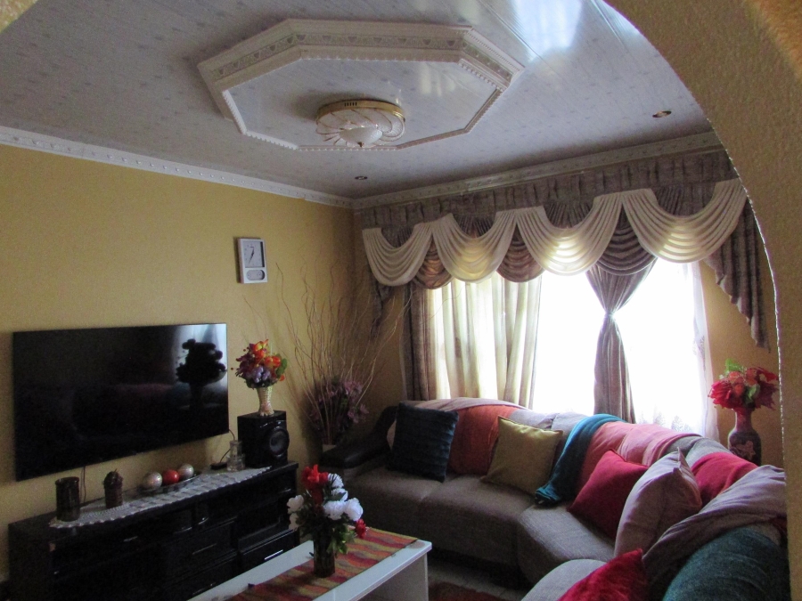 4 Bedroom Property for Sale in Westonaria Gauteng