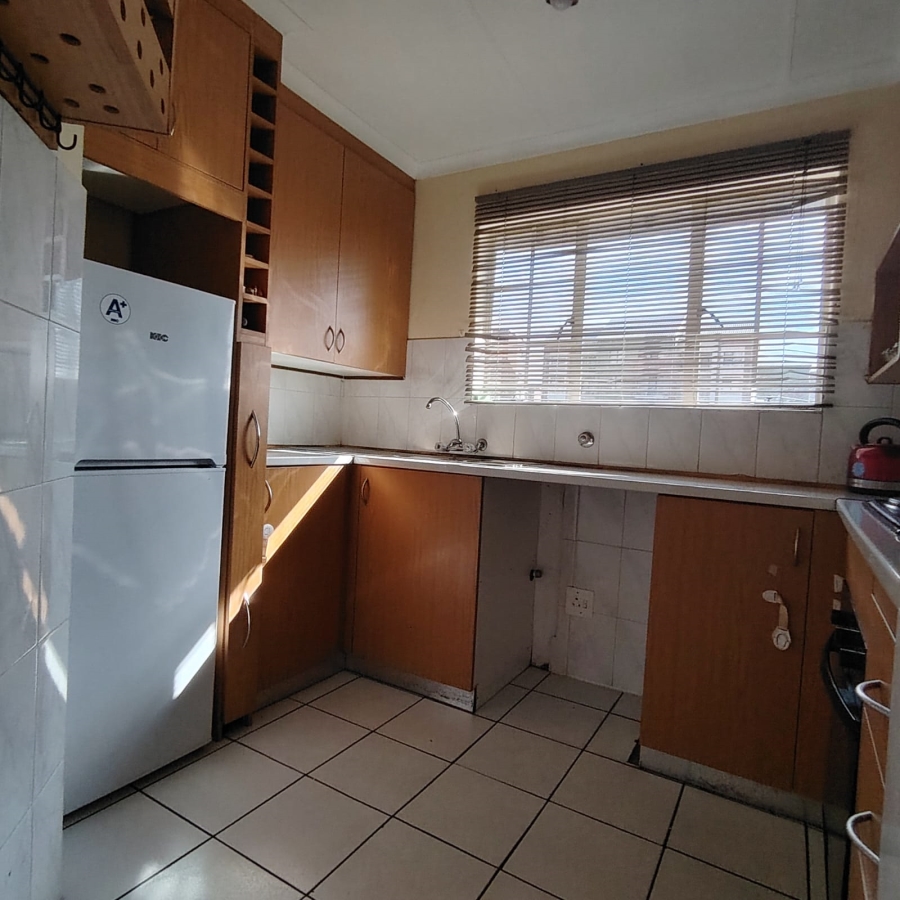 2 Bedroom Property for Sale in Vorna Valley Gauteng