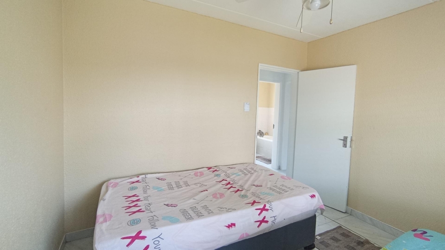 3 Bedroom Property for Sale in Weltevreden Park Gauteng