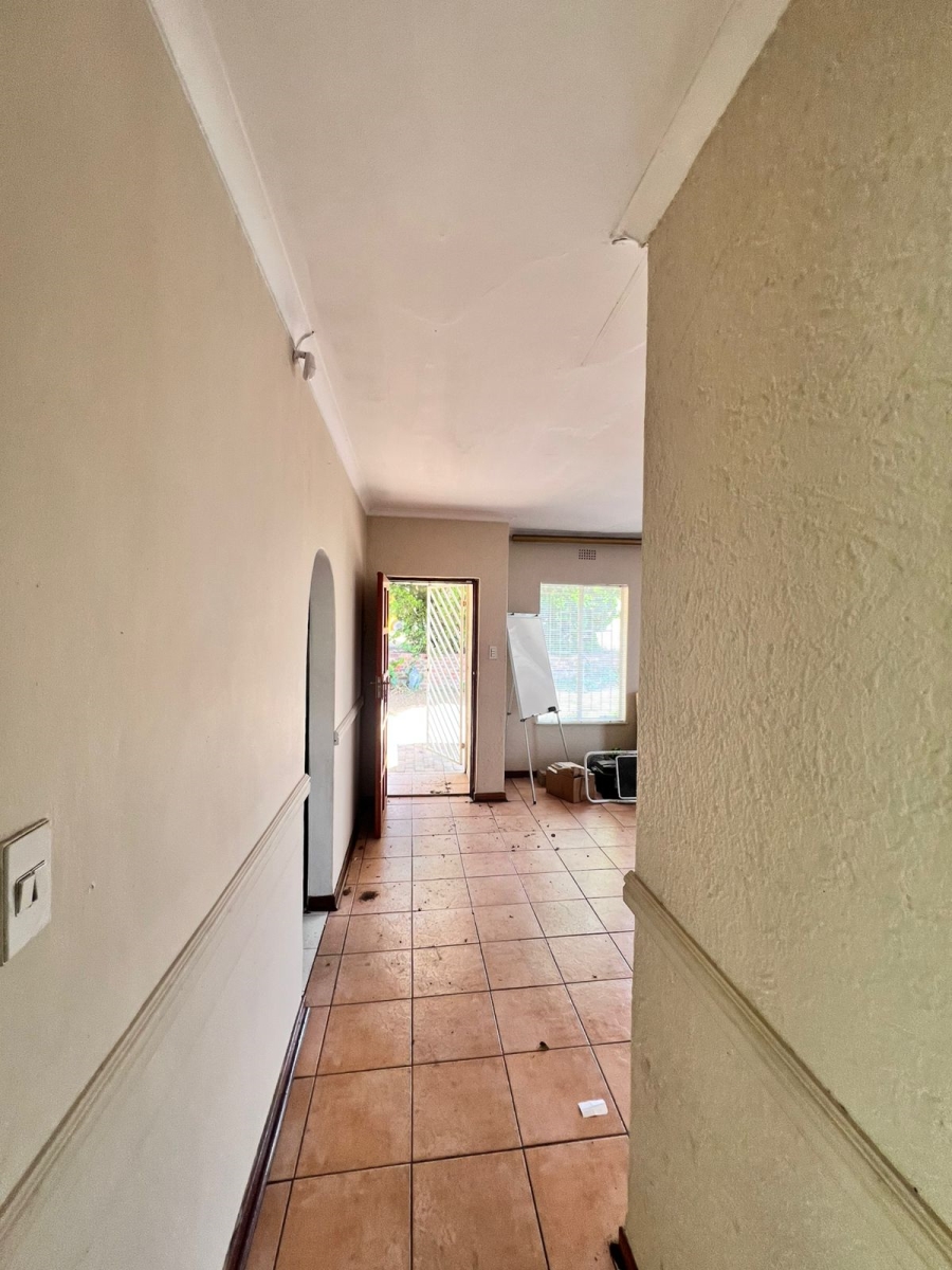 To Let 3 Bedroom Property for Rent in Buccleuch Gauteng