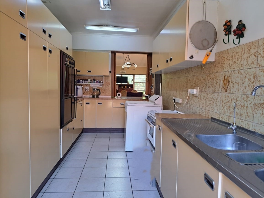 3 Bedroom Property for Sale in Constantia Kloof Gauteng