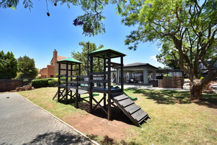 2 Bedroom Property for Sale in Boskruin Gauteng