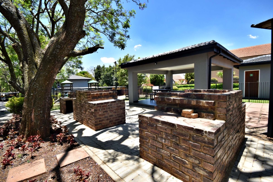 2 Bedroom Property for Sale in Boskruin Gauteng