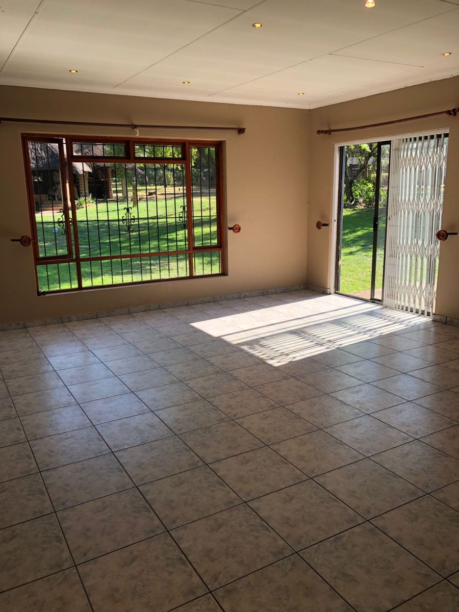 To Let 5 Bedroom Property for Rent in President Park Gauteng