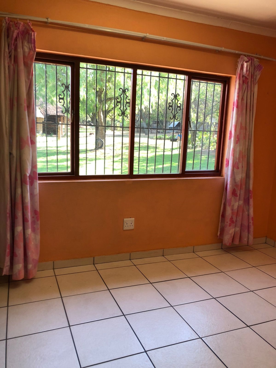 To Let 5 Bedroom Property for Rent in President Park Gauteng