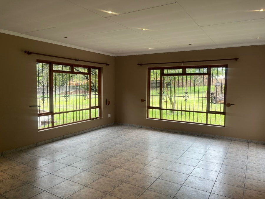 To Let 5 Bedroom Property for Rent in President Park Gauteng