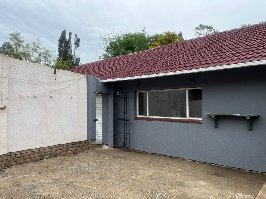 To Let 5 Bedroom Property for Rent in President Park Gauteng