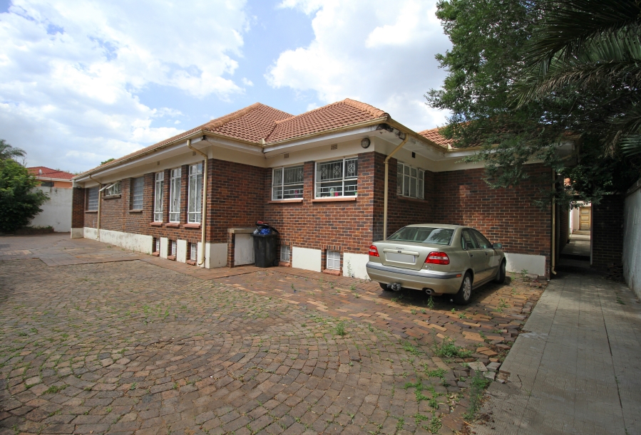 4 Bedroom Property for Sale in Bramley Gauteng