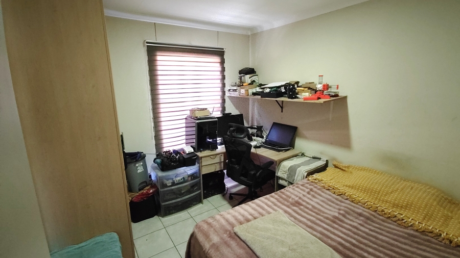 3 Bedroom Property for Sale in Annlin Gauteng