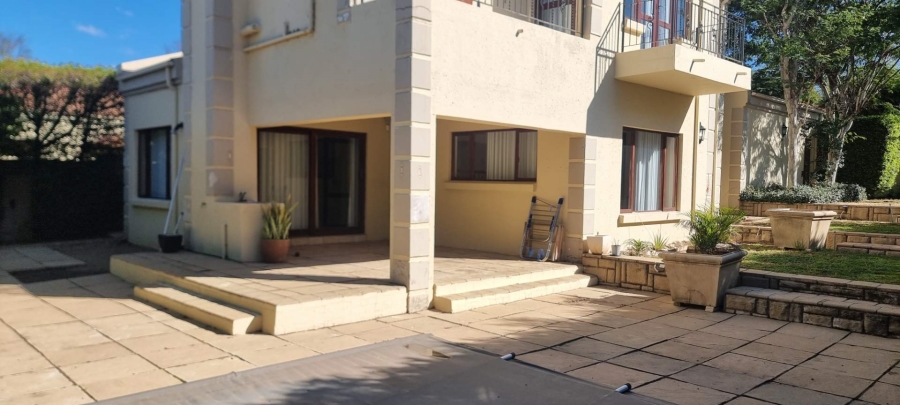 3 Bedroom Property for Sale in Broadacres Gauteng