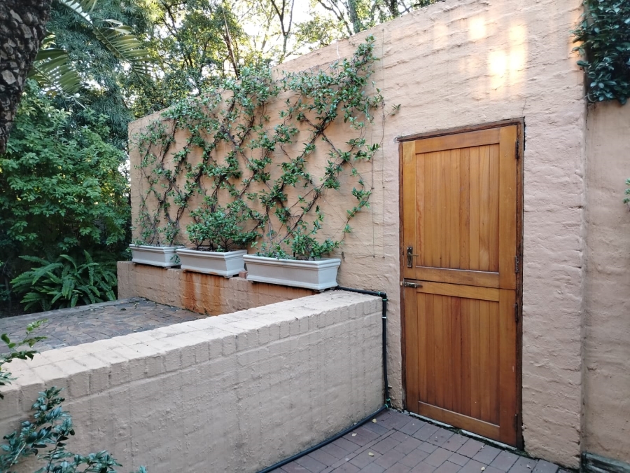 To Let 1 Bedroom Property for Rent in River Club Gauteng