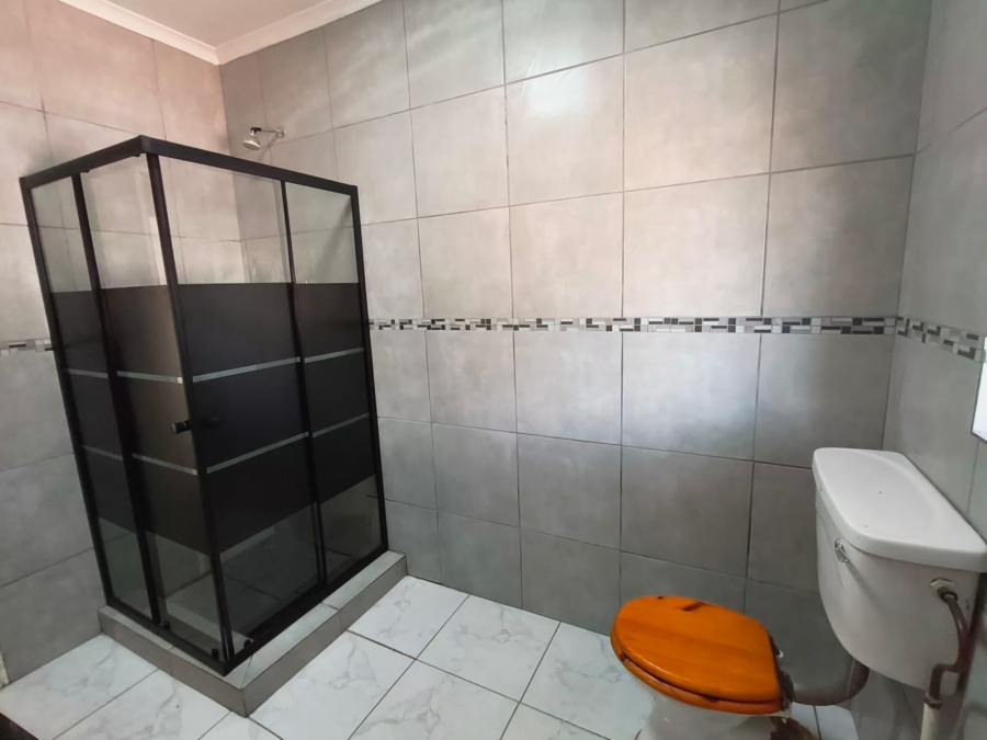 3 Bedroom Property for Sale in Falcon Ridge Gauteng