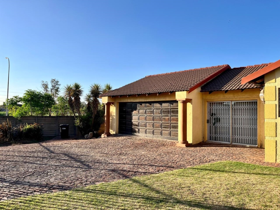 4 Bedroom Property for Sale in Brakpan North Gauteng