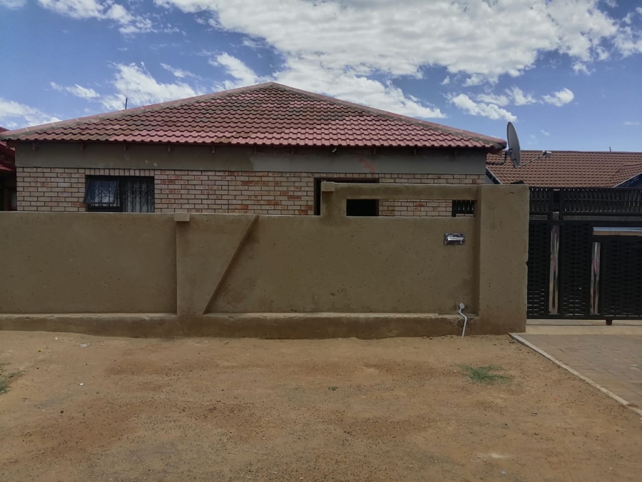 3 Bedroom Property for Sale in Sebokeng Zone 11 Gauteng