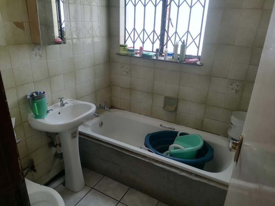 3 Bedroom Property for Sale in Sebokeng Zone 11 Gauteng