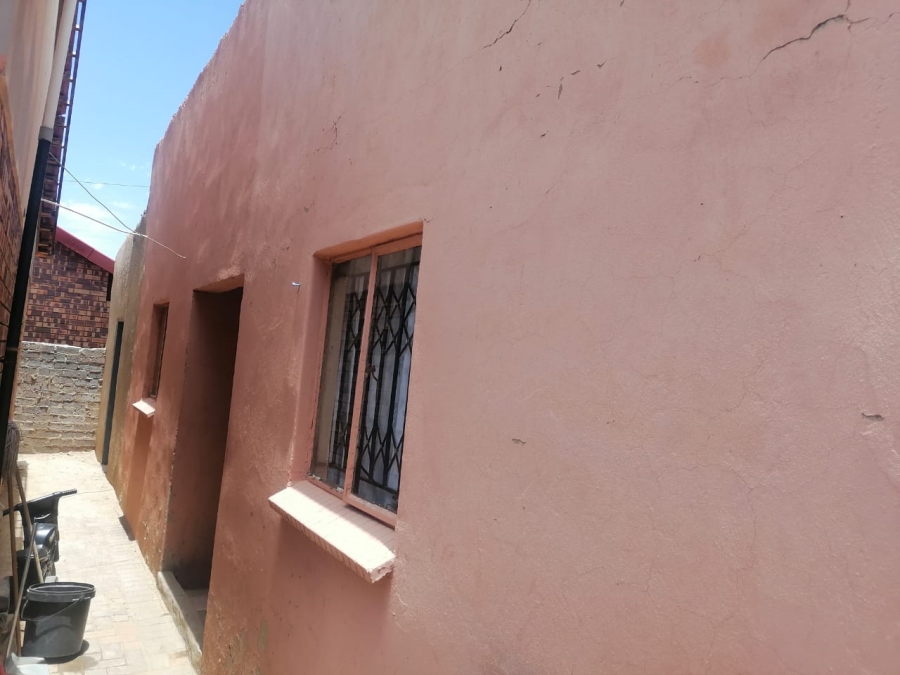 3 Bedroom Property for Sale in Sebokeng Zone 11 Gauteng