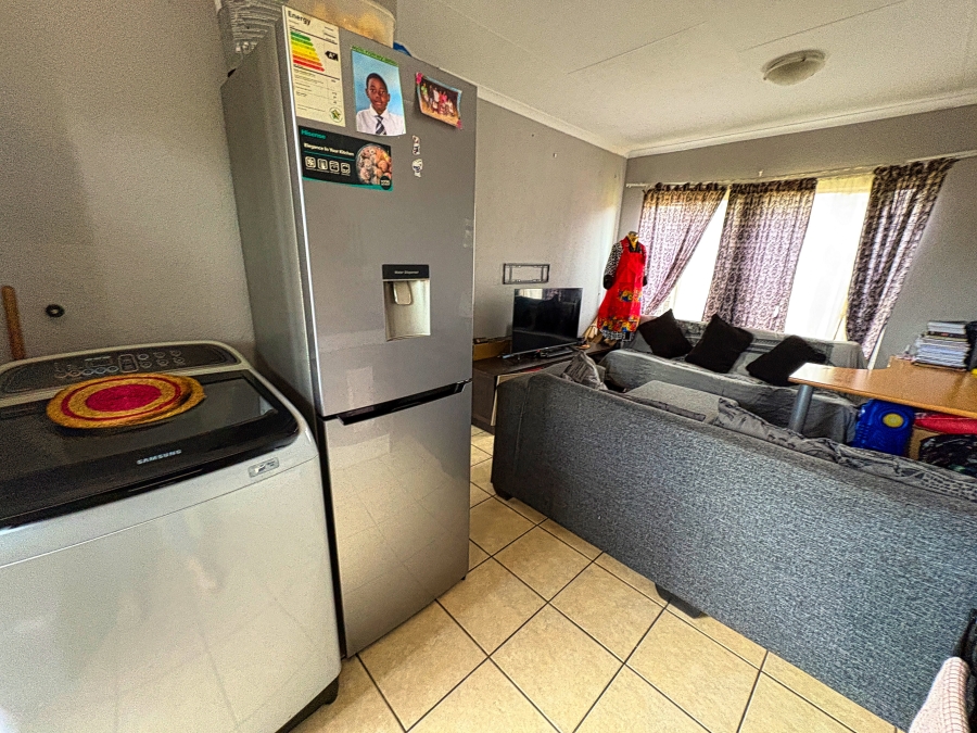 2 Bedroom Property for Sale in The Orchards Gauteng