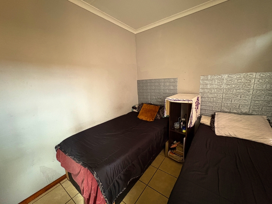 2 Bedroom Property for Sale in The Orchards Gauteng