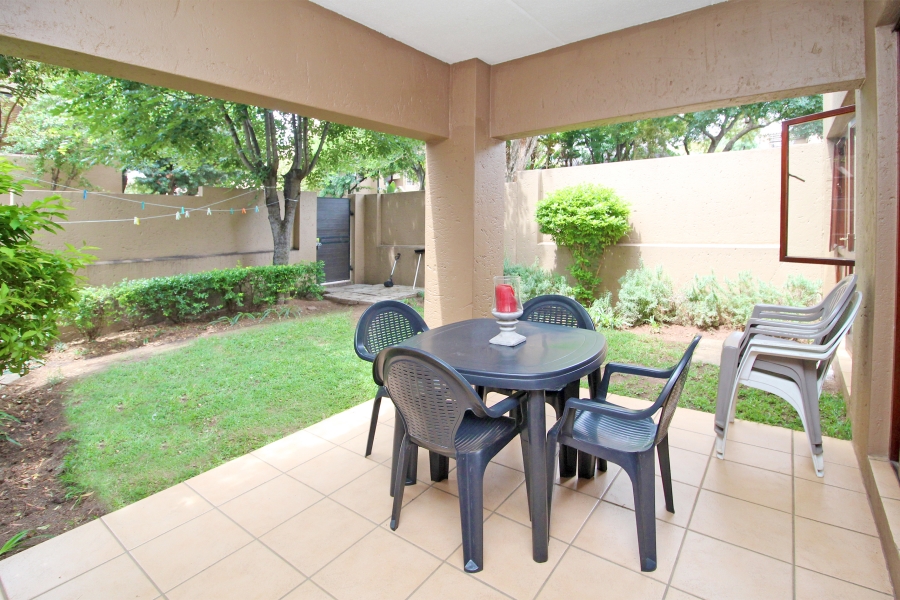 1 Bedroom Property for Sale in Sunninghill Gauteng