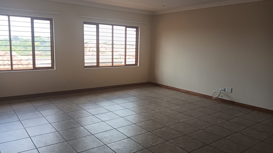 To Let 3 Bedroom Property for Rent in Chancliff A H Gauteng