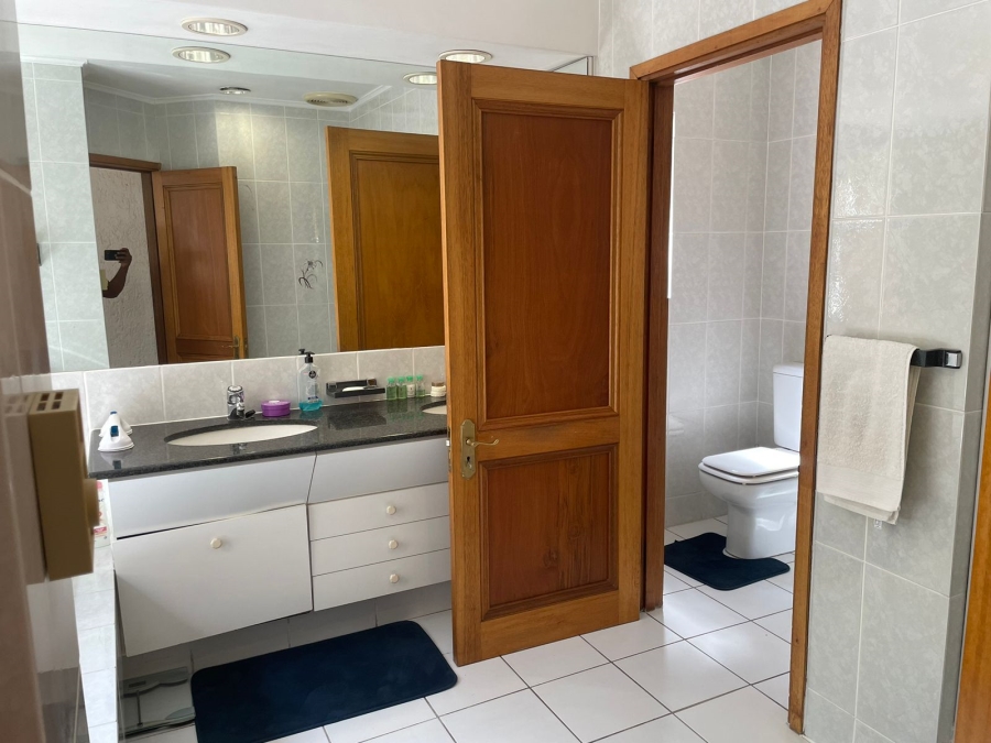 3 Bedroom Property for Sale in Monument Gauteng