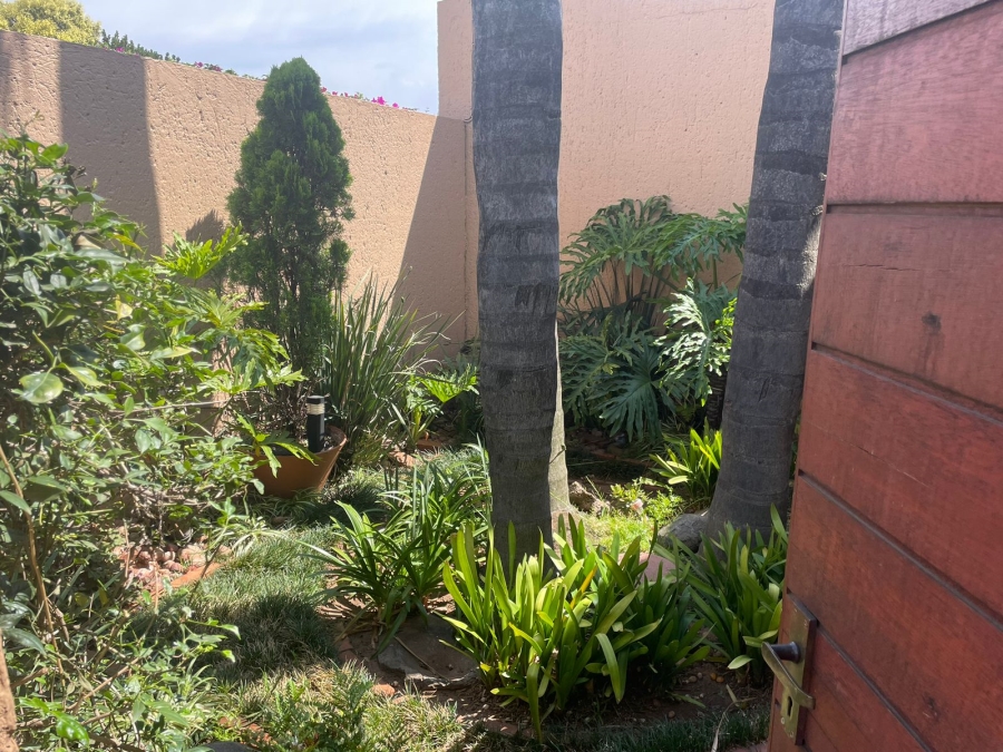 3 Bedroom Property for Sale in Monument Gauteng