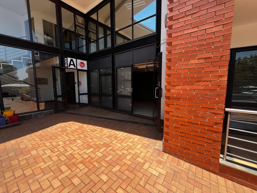 To Let commercial Property for Rent in Bedfordview Gauteng