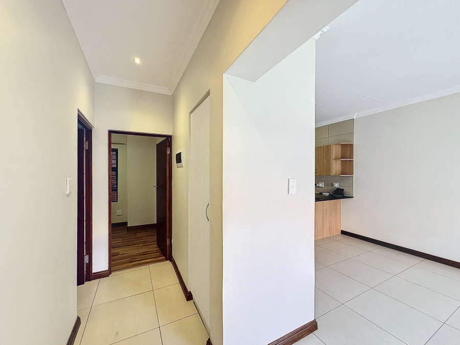 To Let 2 Bedroom Property for Rent in Equestria Gauteng