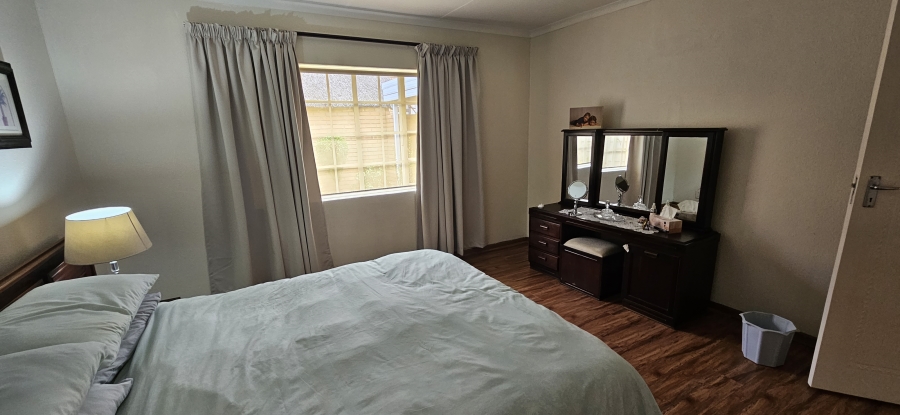 3 Bedroom Property for Sale in New Redruth Gauteng