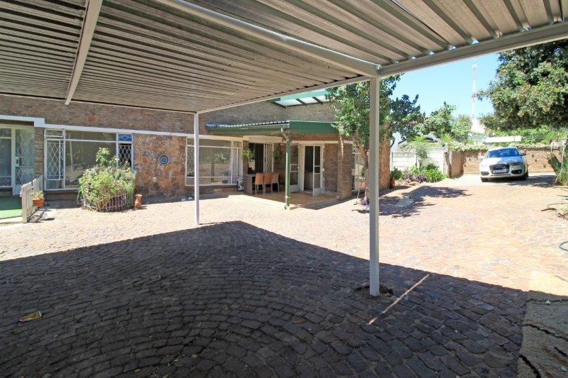 To Let 3 Bedroom Property for Rent in Bordeaux Gauteng