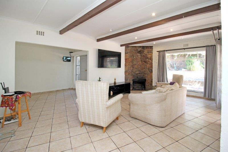 To Let 3 Bedroom Property for Rent in Bordeaux Gauteng