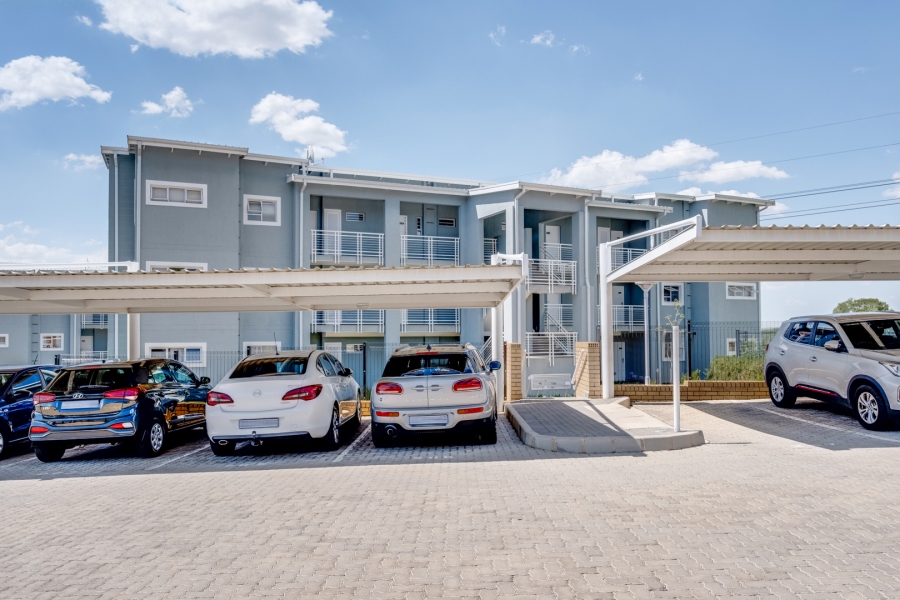 2 Bedroom Property for Sale in Paulshof Gauteng