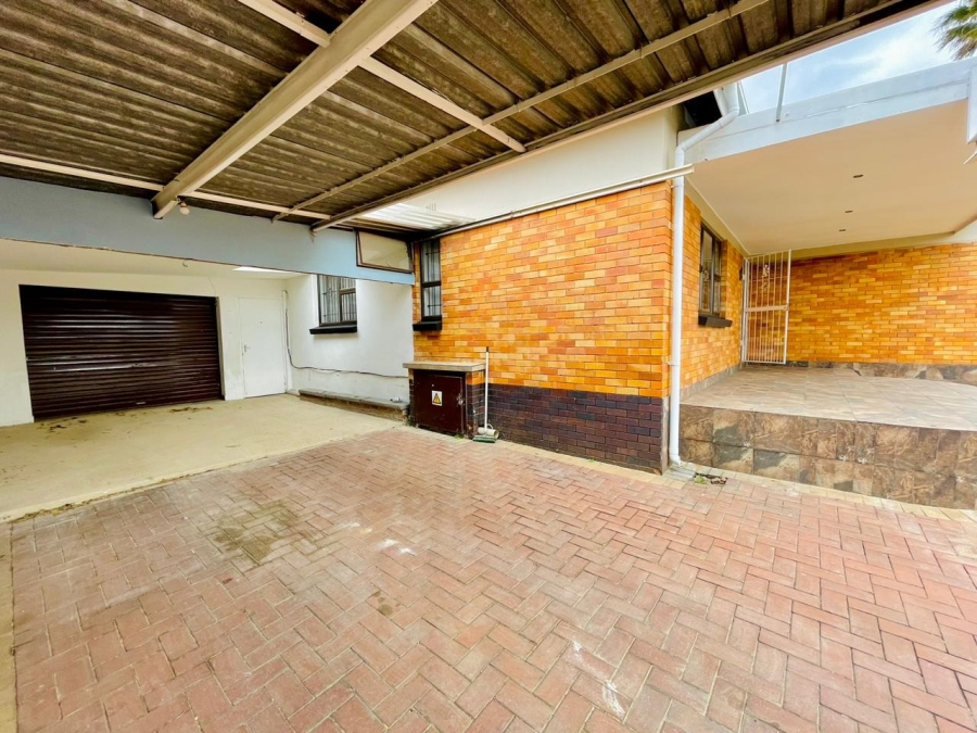 2 Bedroom Property for Sale in Chrisville Gauteng