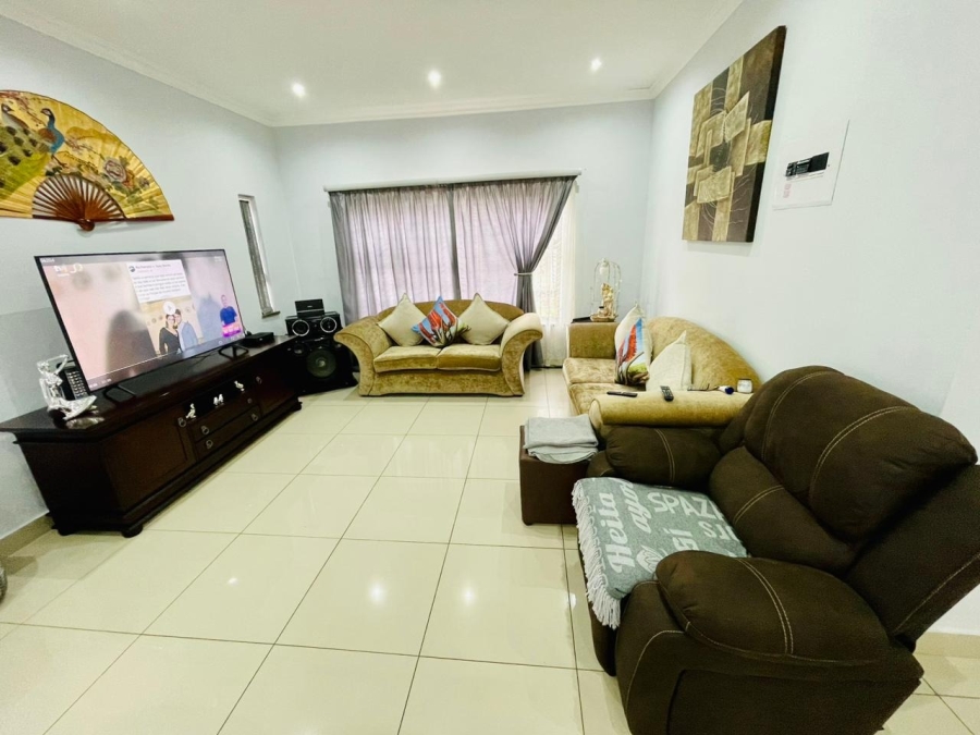 2 Bedroom Property for Sale in Chrisville Gauteng