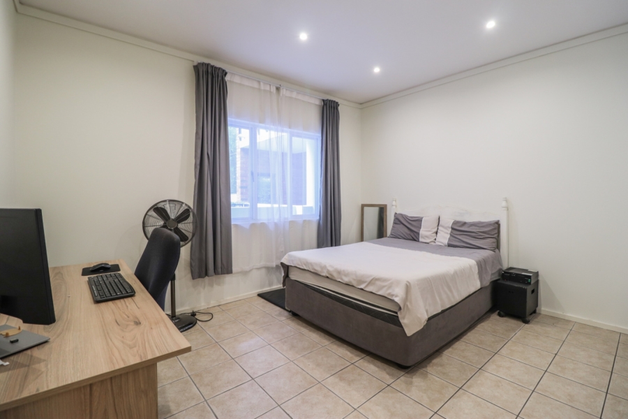 2 Bedroom Property for Sale in Morningside Gauteng