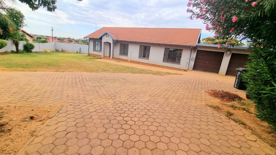 To Let 3 Bedroom Property for Rent in Noordwyk Gauteng